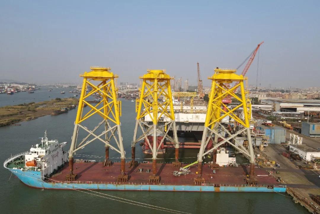 東莞基地第三批導(dǎo)管架順利完工交付